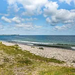 Lisbeth - 400m From The Sea By Interhome *