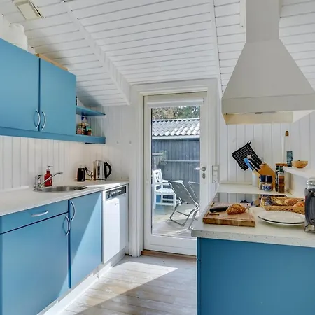 펜션 Lisbeth - 400m From The Sea By Interhome